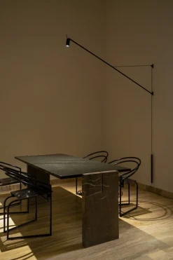 Nemo Lighting Swan vägglampa, svart