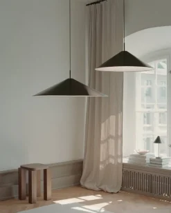 New Works Brolly pendellampa, 90 cm, anodiserad svart