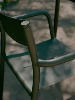 New Works May fåtölj, mörkgrön