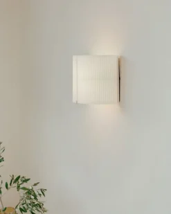 New Works Nebra vägglampa, vit