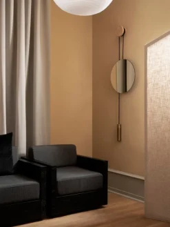 New Works Rise & Shine väggspegel, mässing