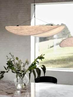 New Works Tense pendellampa 90 cm, vit