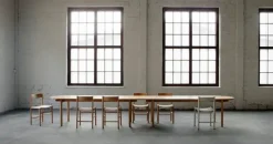 Nikari Akademia stol, ljus ek