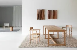 Nikari Akademia stol med armstöd, lackad ek