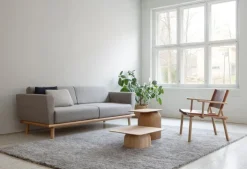 Nikari December loungestol, ek - konjaksfärgat läder