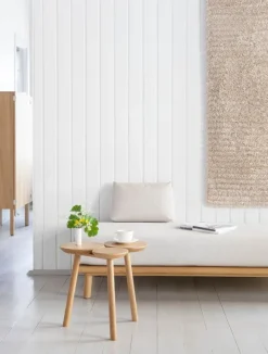 Nikari July pall/bord, ek