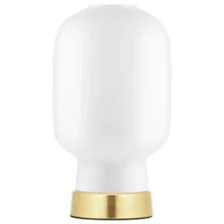 Normann Copenhagen Amp bordslampa, vit - mässing