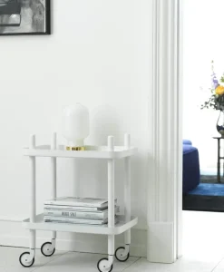 Normann Copenhagen Amp bordslampa, vit - mässing