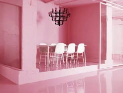 Normann Copenhagen Amp ljuskrona, stor, rök - svart