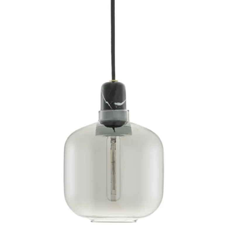 Normann Copenhagen Amp pendellampa, liten, rök - svart