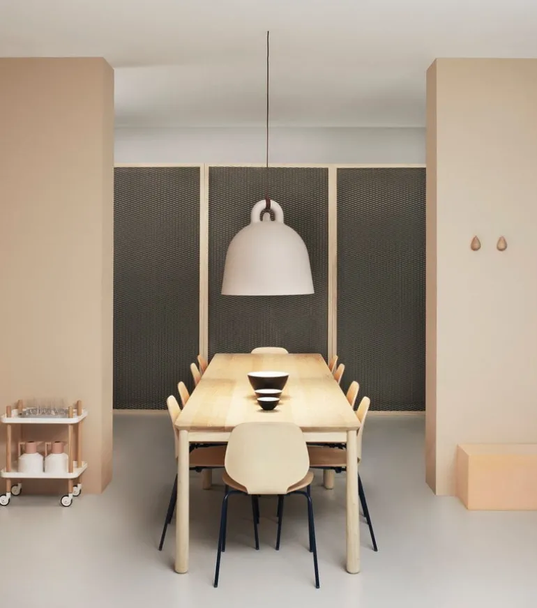 Normann Copenhagen Bell pendellampa, L, sand