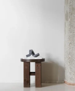 Normann Copenhagen Crooked One, ljusstake, grå