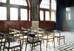 Normann Copenhagen Herit fåtölj, ek - vit