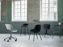 Normann Copenhagen Hyg stol med 5 hjul, svängbar, aluminium - svart läder Ultra