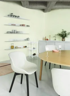 Normann Copenhagen Hyg stol, svart ek - brandy läder Ultra