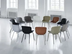 Normann Copenhagen Hyg stol, svart stål - Main Line Flax 20
