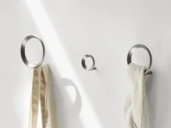 Normann Copenhagen Loop krok, stor, borstad zink