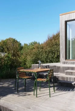 Normann Copenhagen Vig matbord, 90 x 80 cm, robiniaträ - mörkgrön