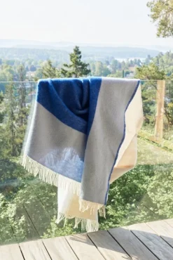 Northern Echo pläd, 130 x 170 cm, blå