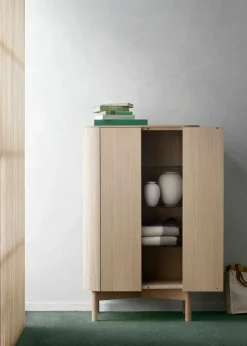 Northern Loud skåp, hög, ljus ek