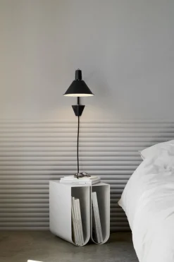 NUAD Arcon vägglampa, svart