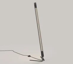 NUAD Radent golvlampa, svart