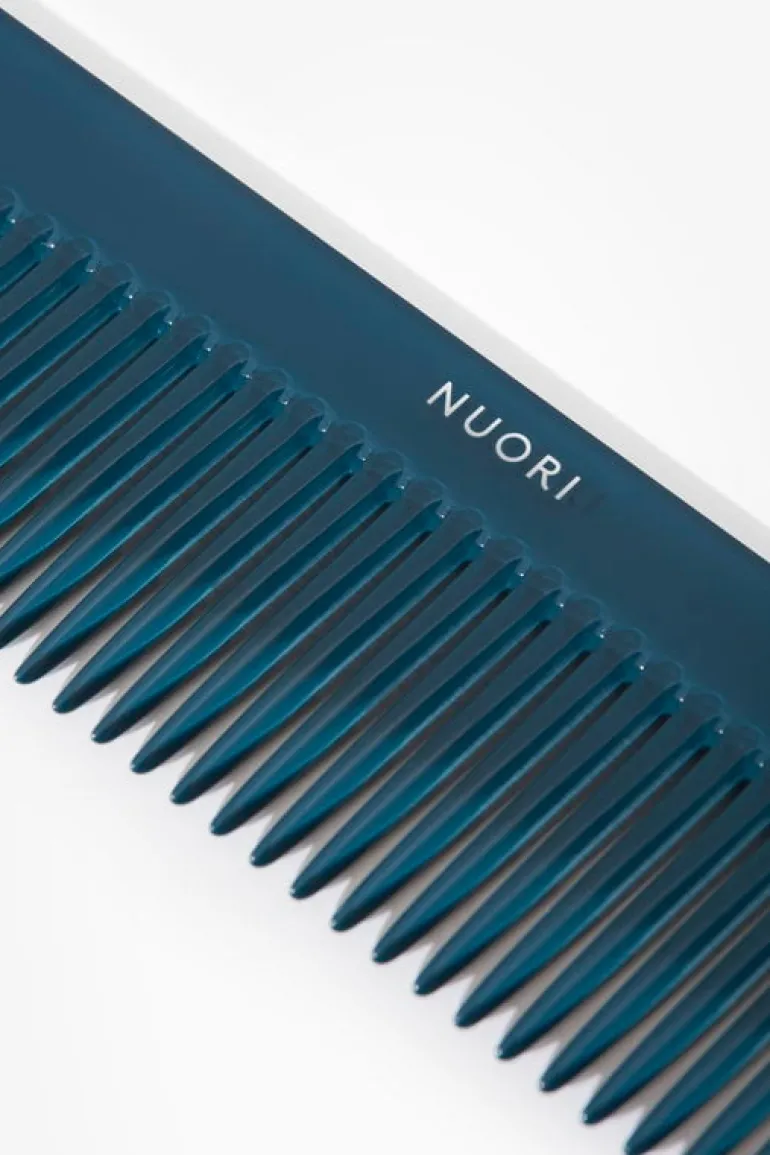 Nuori Kam, ocean