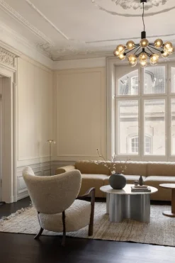 Nuura Apiales 18 pendellampa, satin black - optic smoked