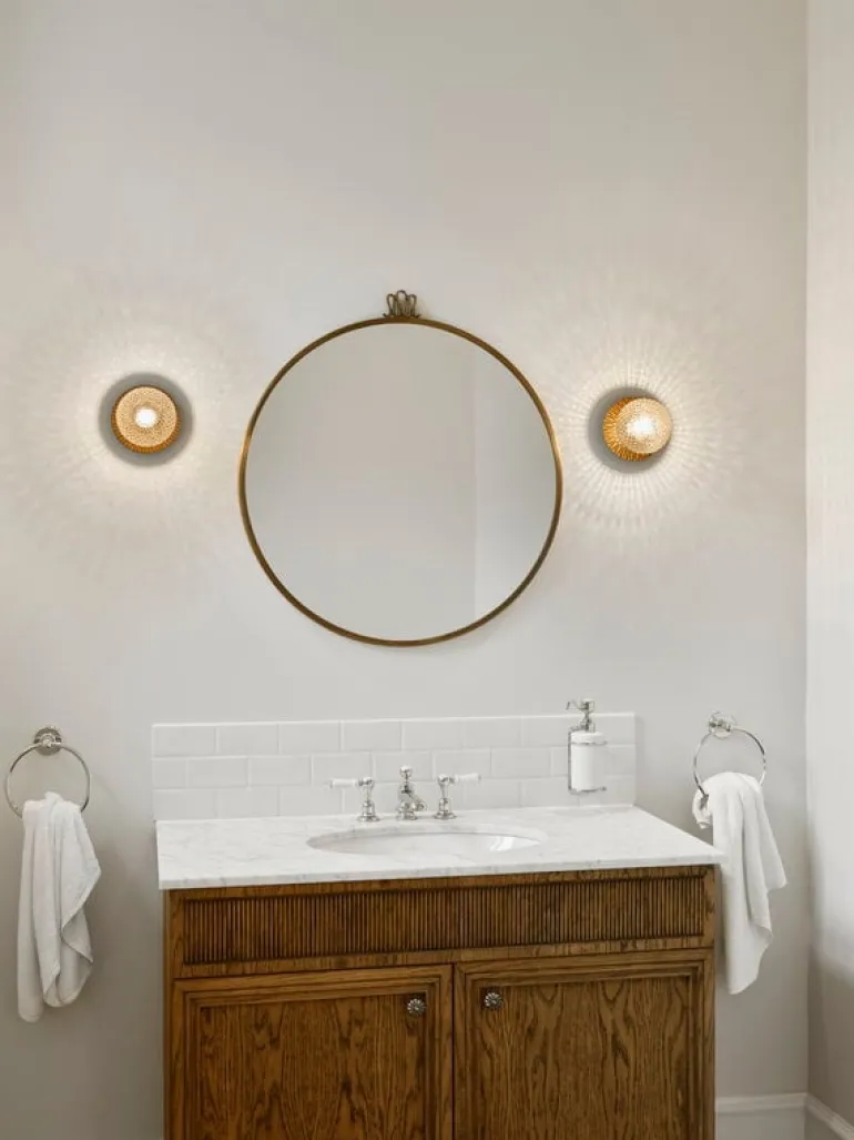 Nuura Liila 1 vägg-/taklampa, liten, mörk brons - klar optik