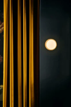 Nuura Liila 1 vägg-/taklampa, medium, guld - opal