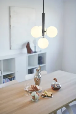 Nuura Miira 4 pendellampa, klippgrå - opal