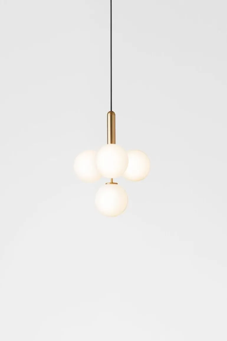 Nuura Miira 4 pendellampa, mässing - opalglas