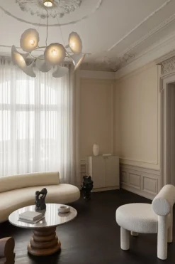 Nuura Petalii 10 pendel, vit - polerad mässing