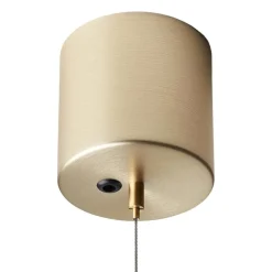 Nuura Takkopp med sladd, borstad mässing