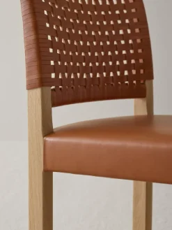 Ornäs Näyttely stol, ek - konjakfärgat läder