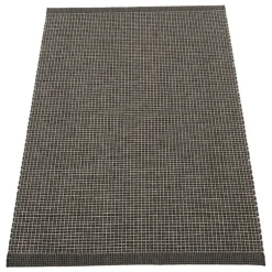 Pappelina Emm matta, 70 x 120 cm, svart - linnemetallic