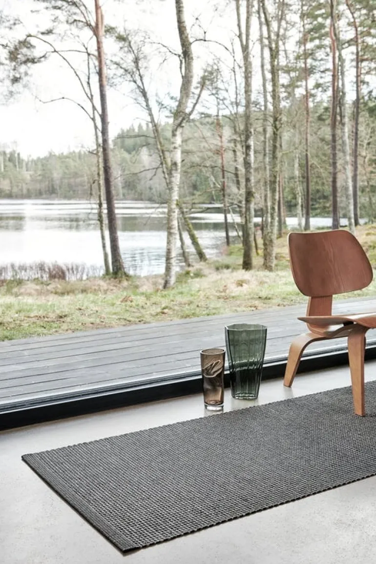 Pappelina Emm matta, 70 x 240 cm, svart - linne metallic