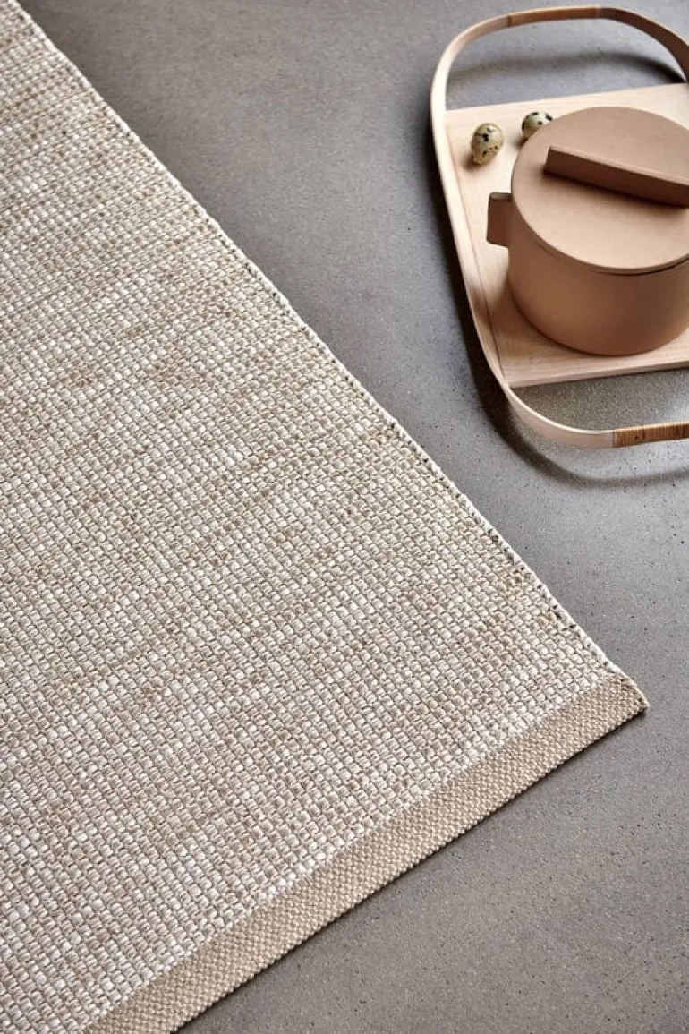 Pappelina Sam matta, 70 x 225 cm, beige-vanilj