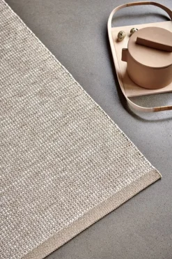 Pappelina Sam matta, 70 x 150 cm, beige - vanilj