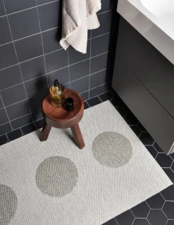 Pappelina Vera 2.0 matta, 70 x 200 cm, linne - stone metallic