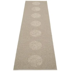 Pappelina Vera 2.0 matta, 70 x 280 cm, mörkt linne - linnemetallic