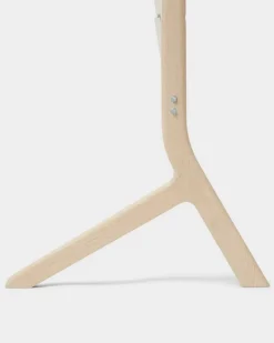 Pedestal Hopper tv-bänk, light oak