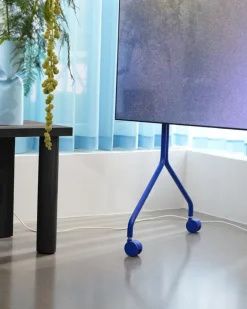 Pedestal Moon Rollin’ tv-bänk, ultra marine