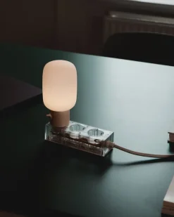 Pedestal Power Bar, 2 m, Ghost