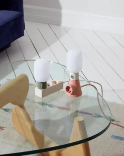 Pedestal Power Base, bubble gum