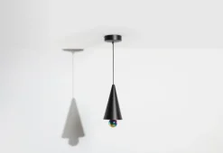 Petite Friture Cherry liten LED-pendellampa, svart