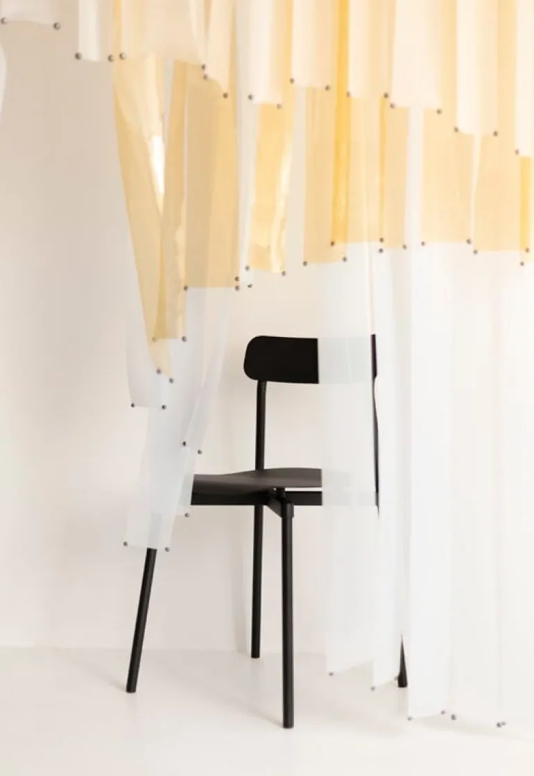 Petite Friture Fromme stol, svart