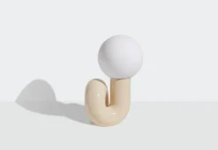 Petite Friture Neotenic bordslampa, 51 cm, vanilj