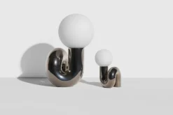 Petite Friture Neotenic bordslampa, 51 cm, platina