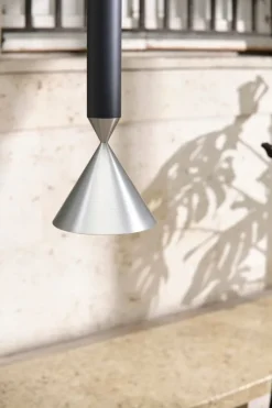 Pholc Apollo 79 pendellampa, black ink - aluminium